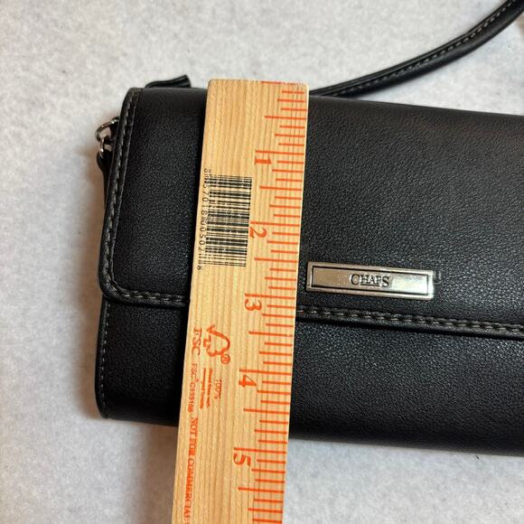 NWOT Chaps Black Faux Leather Crossbody Purse Card Holders Strap Handbag - Picture 3 of 7